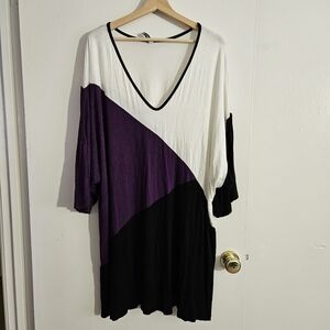 SIZE 6 YUMMY PLUS color block white purple black Shirt Top